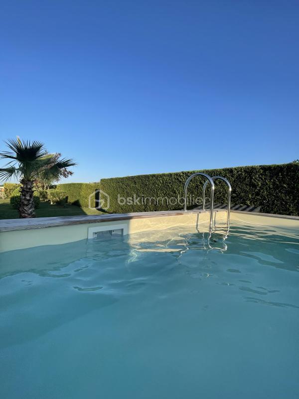 Maison traditionnelle - 148 m² - 7 pièces