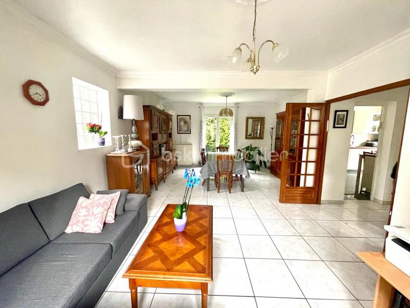 Maison - 175 m² - 7 pièces