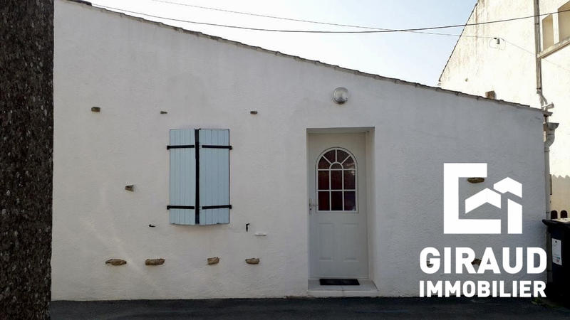 Maison traditionnelle - 55 m² - 2 pièces