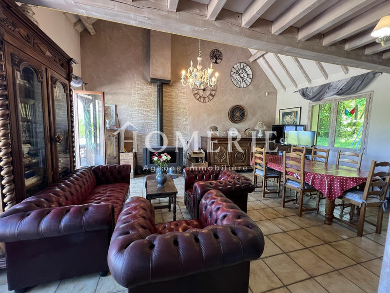 Propriété - 138 m² - 8 pièces