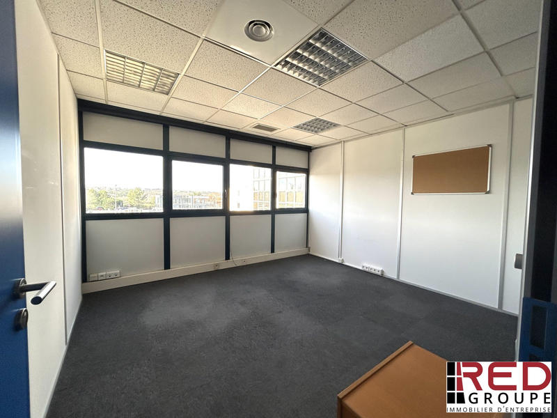 Bureau - 250 m²