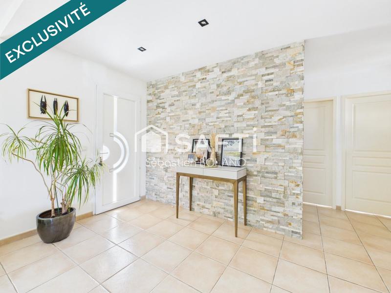 Maison - 160 m² - 5 pièces