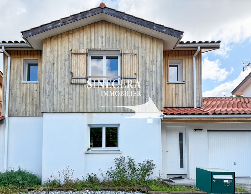 Maison - 100 m² - 5 pièces