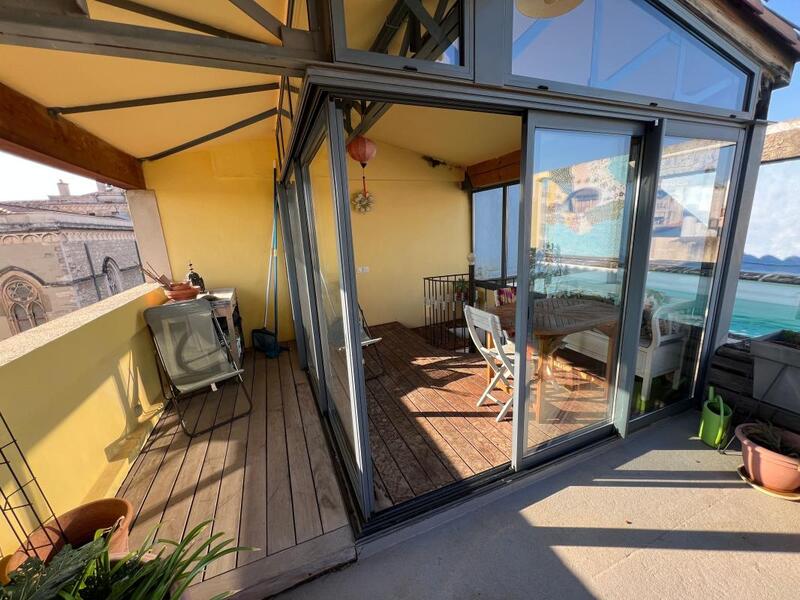 Maison de ville - 235 m² - 6 pièces