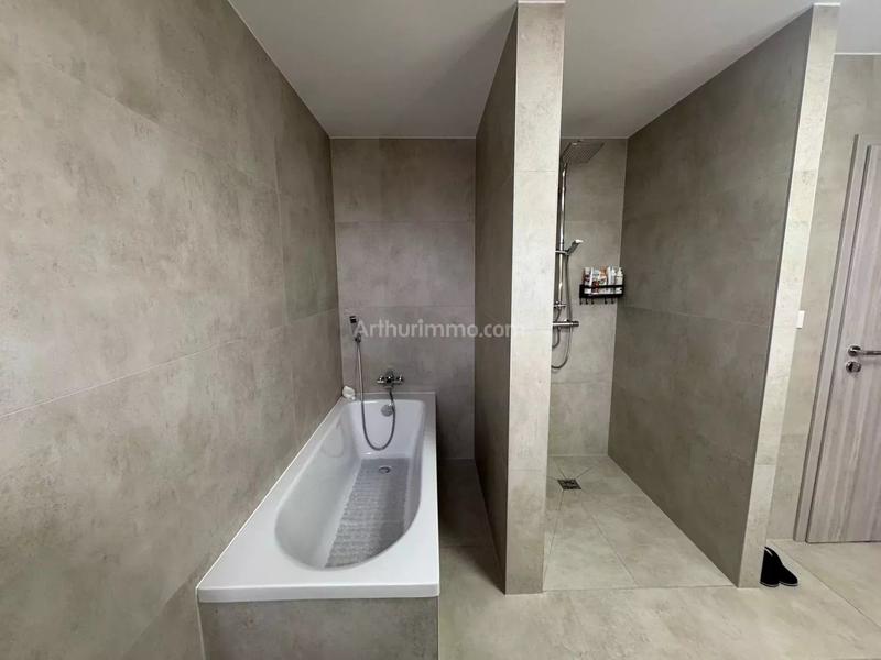 Maison - 149 m² - 6 pièces