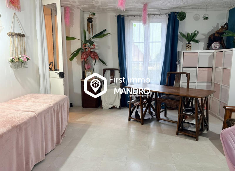 Maison - 166 m² - 8 pièces