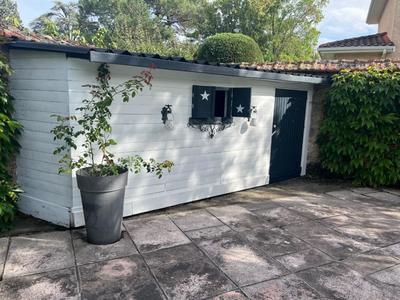 Maison - 252 m² - 9 pièces