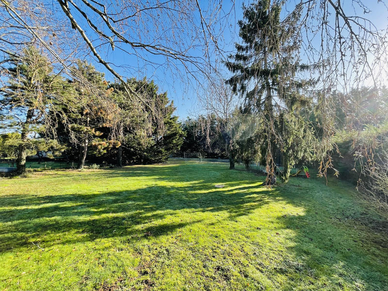 Maison - 200 m² - 6 pièces