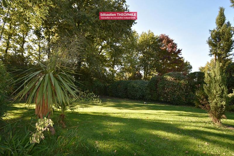 Maison - 206 m² - 7 pièces