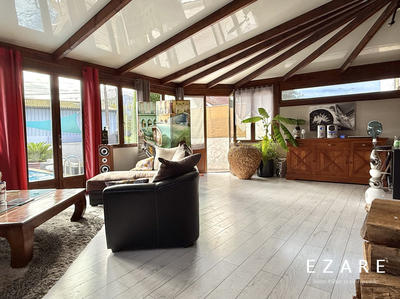 Maison - 97 m² - 4 pièces