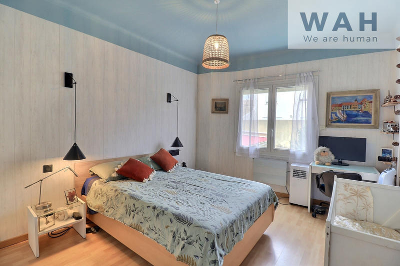 Maison de village - 200 m² - 6 pièces