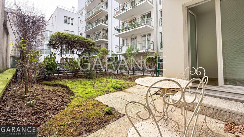 Appartement - 100 m² - 4 pièces