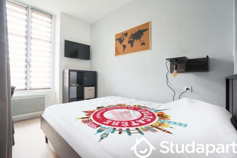 Chambre - 9 m² - 1 pièce