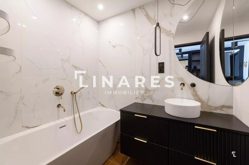 Appartement - 153 m² - 4 pièces