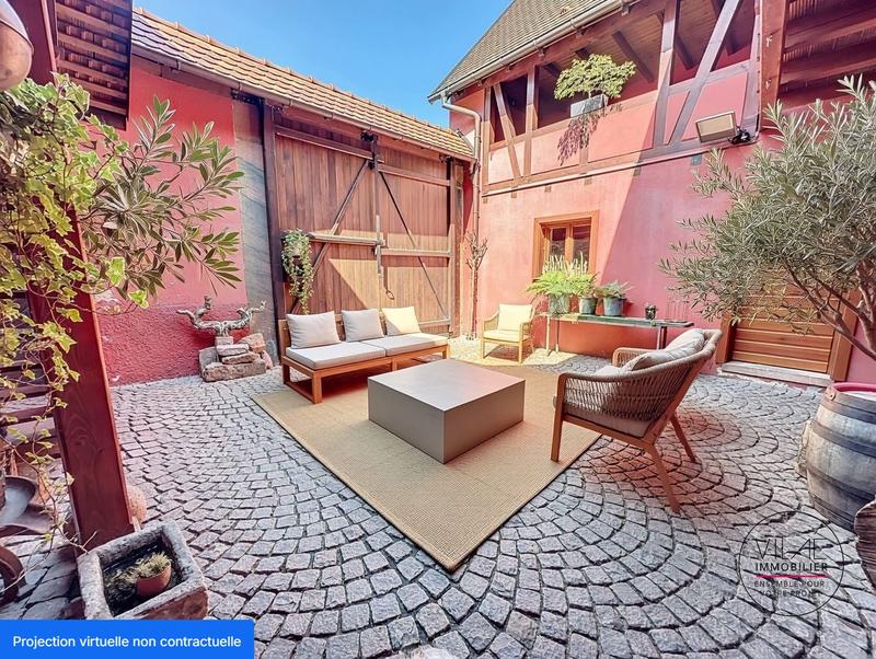 Maison - 209 m² - 8 pièces