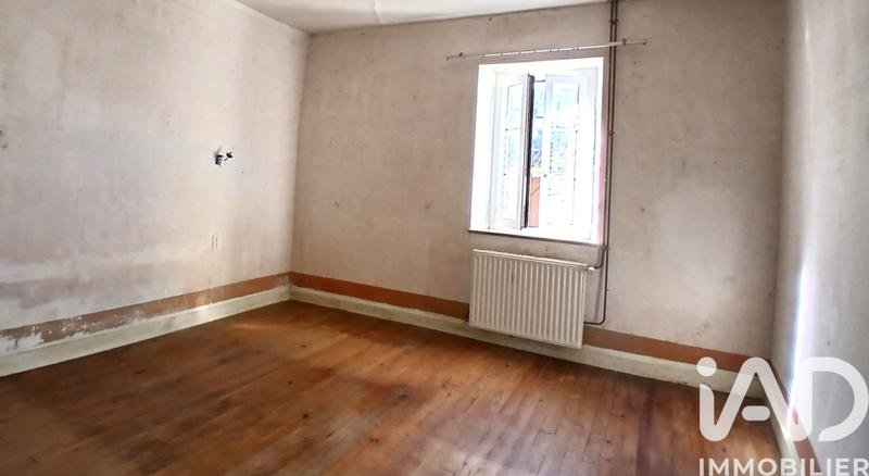 Maison - 300 m² - 11 pièces