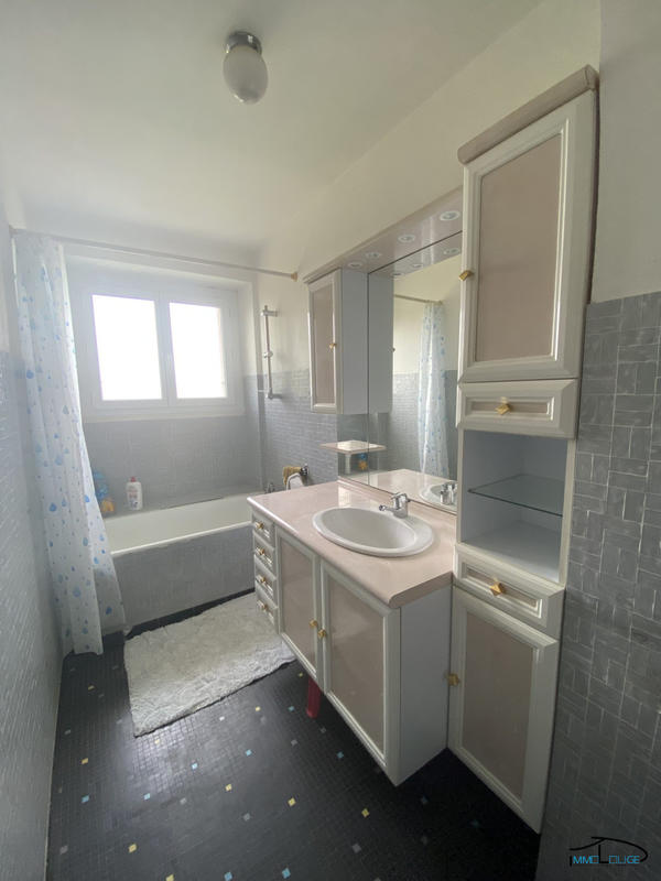 Maison - 80 m² - 3 pièces