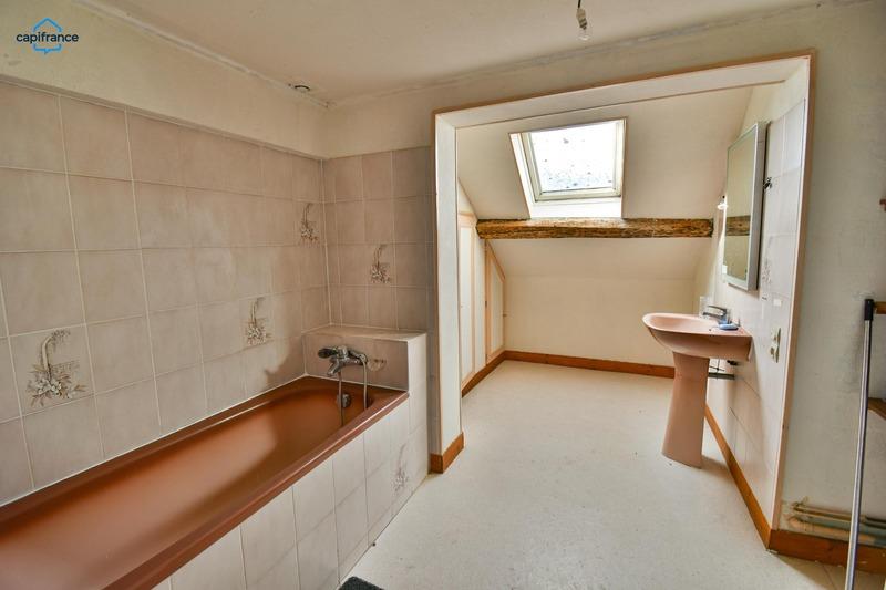 Maison de village - 280 m² - 7 pièces