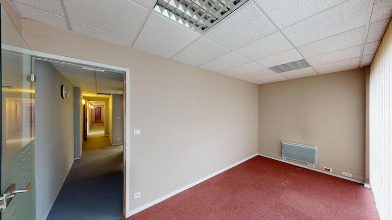 Bureau - 206 m²
