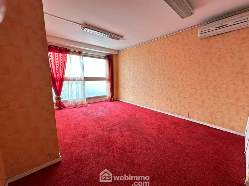 Bureau - 400 m² - 16 pièces