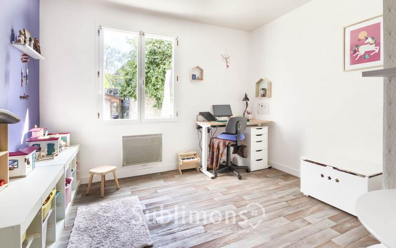 Maison - 90 m² - 4 pièces