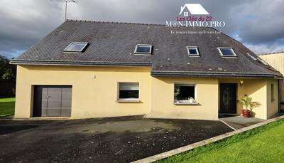 Maison - 288 m² - 10 pièces