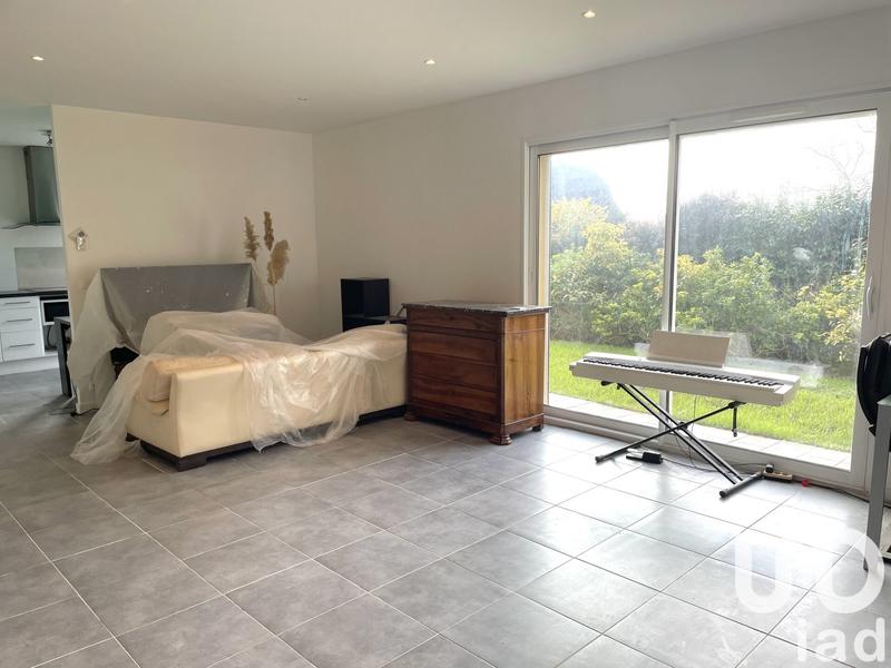 Maison - 195 m² - 7 pièces