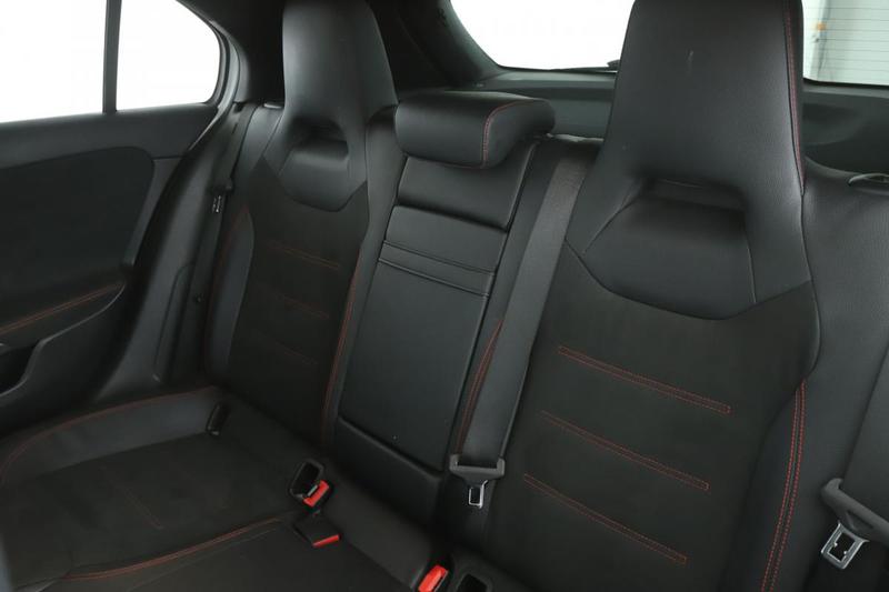 Mercedes Classe a 180 Amg Line 7g-Dct 136 ch