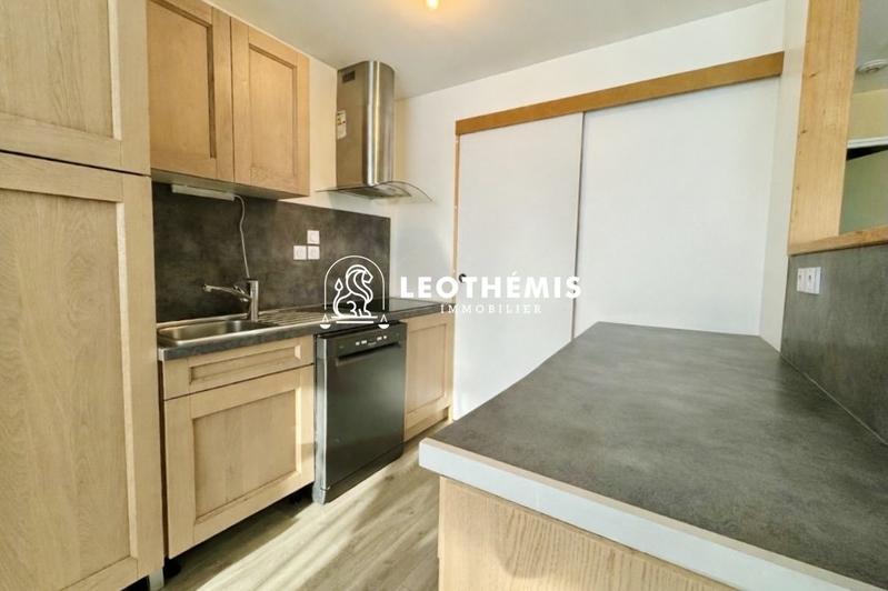 Maison - 84 m² - 4 pièces