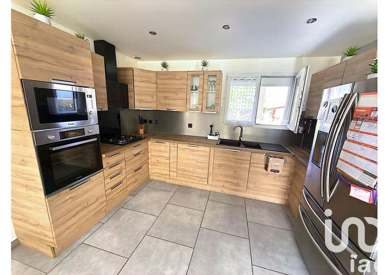 Maison - 153 m² - 5 pièces