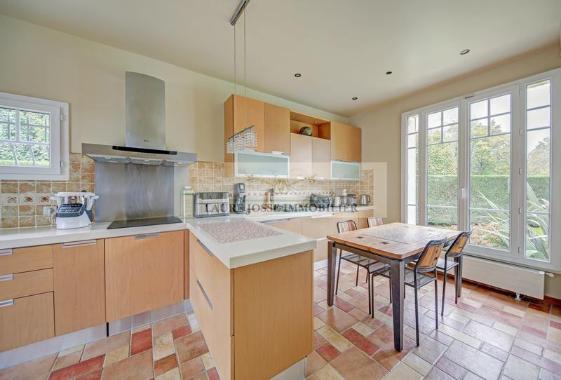 Maison ancienne - 216 m² - 8 pièces