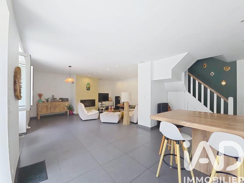 Maison de village - 140 m² - 5 pièces