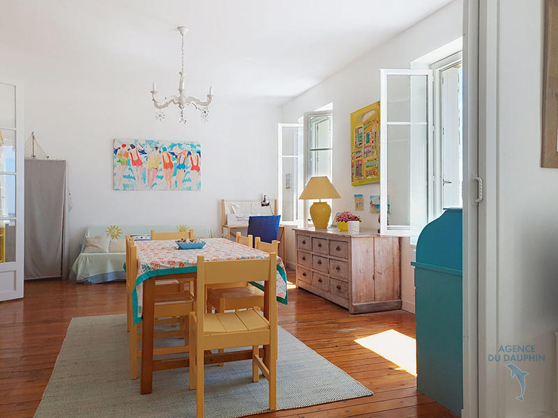 Appartement - 134 m² - 6 pièces