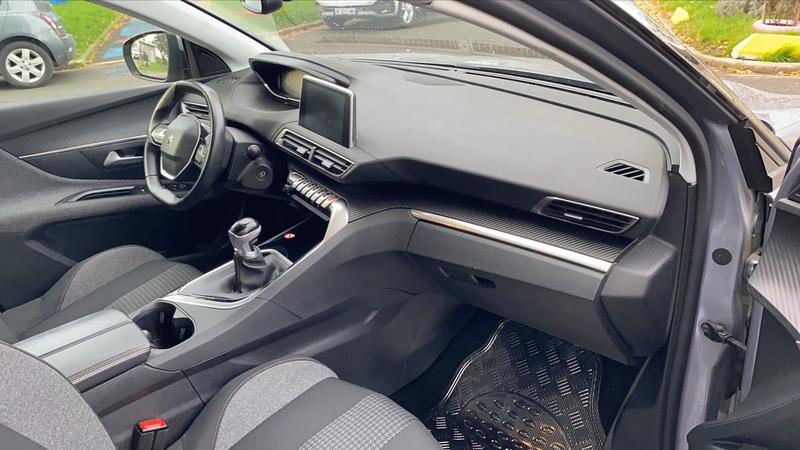 Peugeot 3008 1.5 BlueHDi 130 Active Business