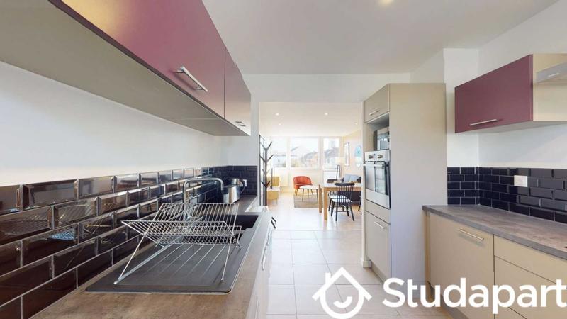 Chambre - 12 m² - 1 pièce