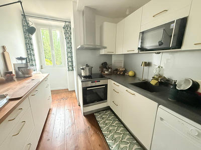 Appartement - 80 m² - 3 pièces