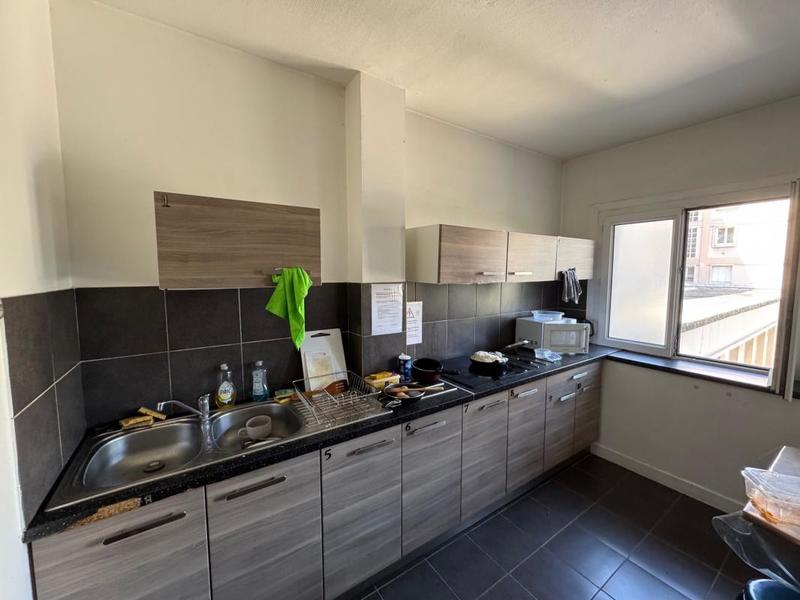 Appartement - 180 m² - 10 pièces