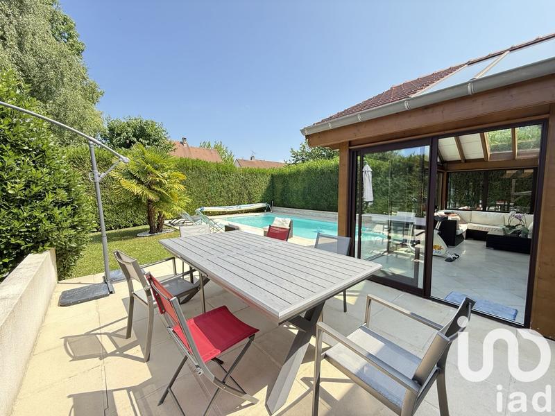 Maison - 152 m² - 6 pièces