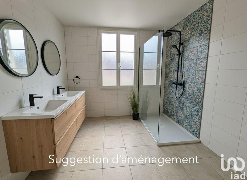 Local commercial - 334 m²