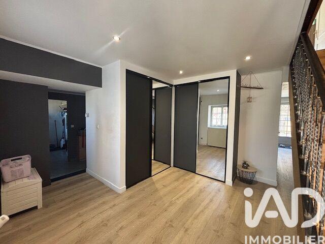 Maison - 147 m² - 5 pièces