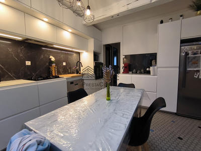 Maison - 172 m² - 6 pièces