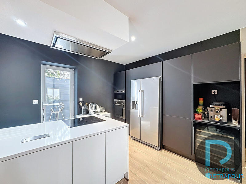 Appartement - 132 m² - 4 pièces