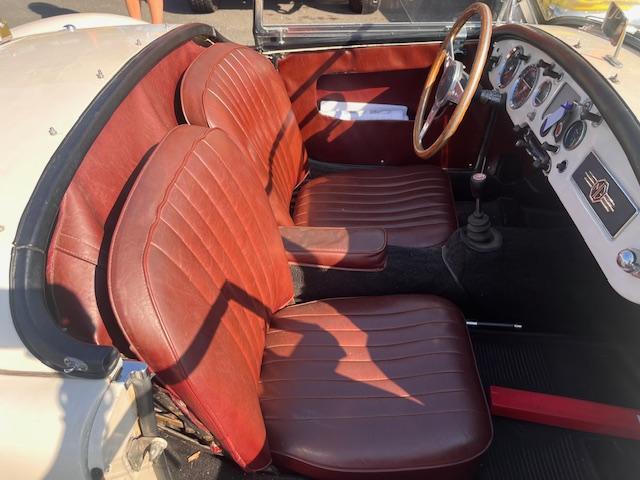 Mg Mga 1600 blanche 1960