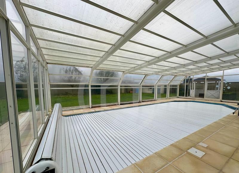 Maison - 196 m² - 7 pièces