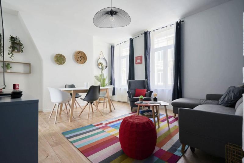 Appartement - 89 m² - 5 pièces