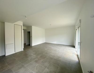 Appartement - 87 m² - 4 pièces