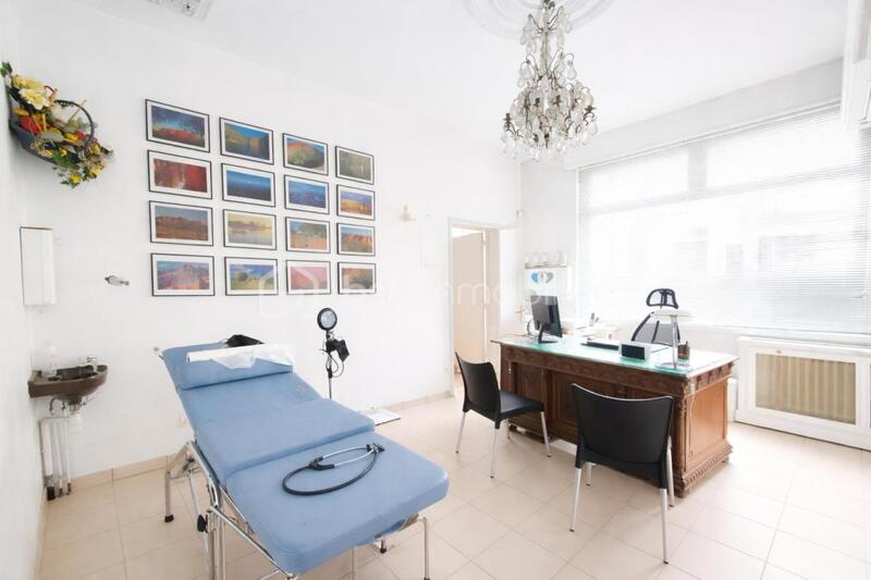 Maison de ville - 402 m² - 15 pièces