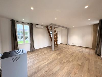 Maison ancienne - 102 m² - 6 pièces