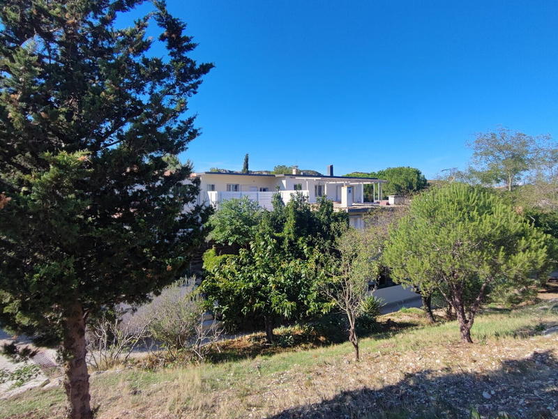 Appartement - 90 m² - 3 pièces