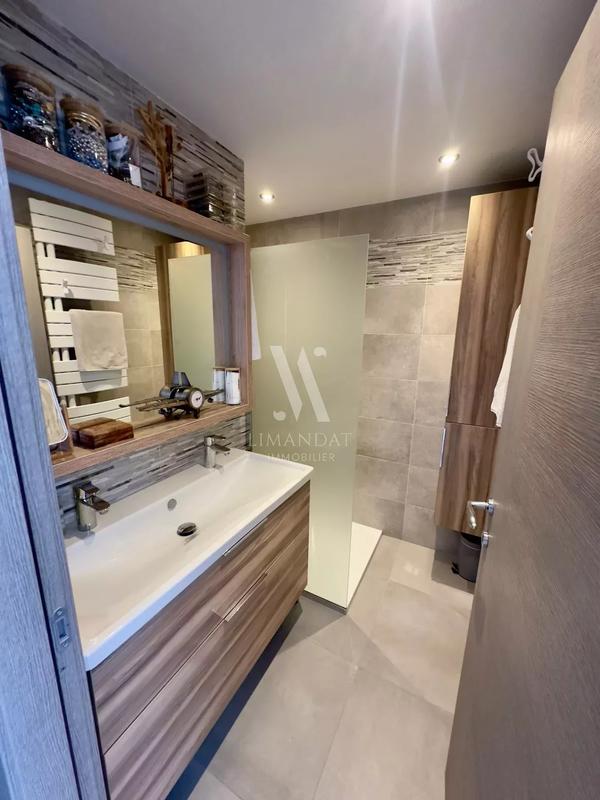 Appartement - 71 m² - 3 pièces